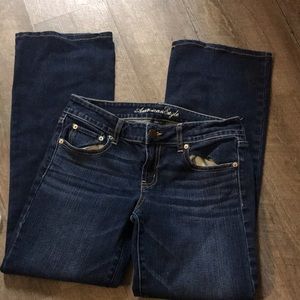 10 regular American eagle boyfriend blue jean